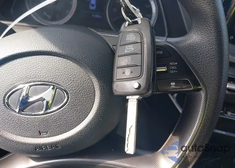 2021 Hyundai Sonata Se z USA, uszkodzony, nr VIN 5NPEG4JA3MH074800